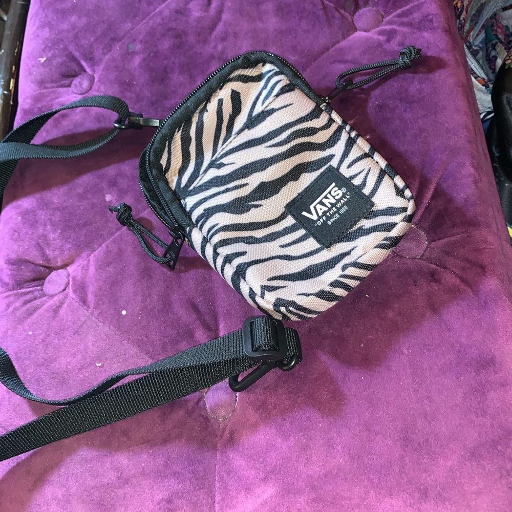 Cross body bag